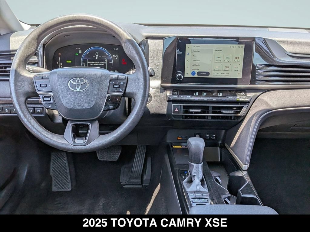 Used 2025 Toyota Camry LE FWD image 13