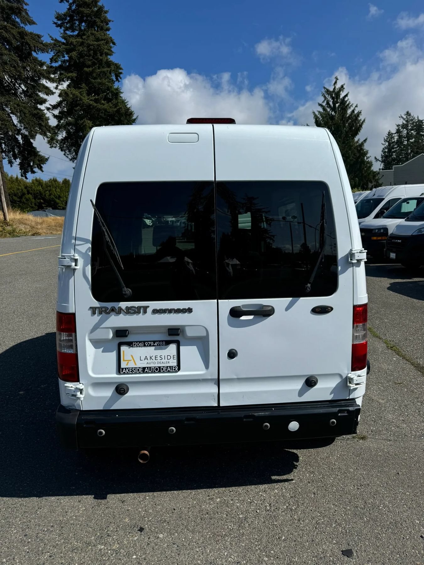 Used 2010 Ford Transit Connect XLT FWD image 5