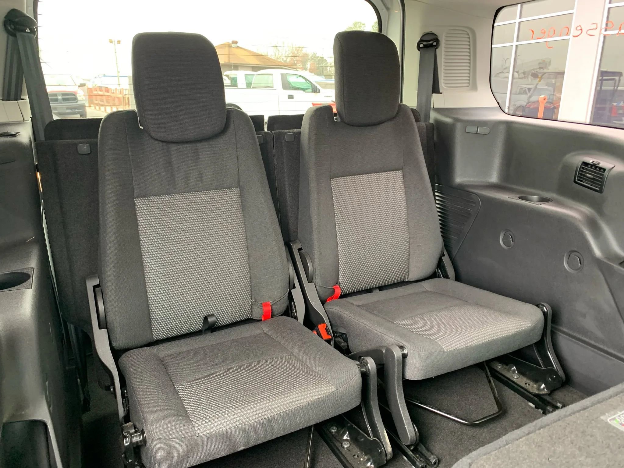 Used 2018 Ford Transit Connect XL image 30