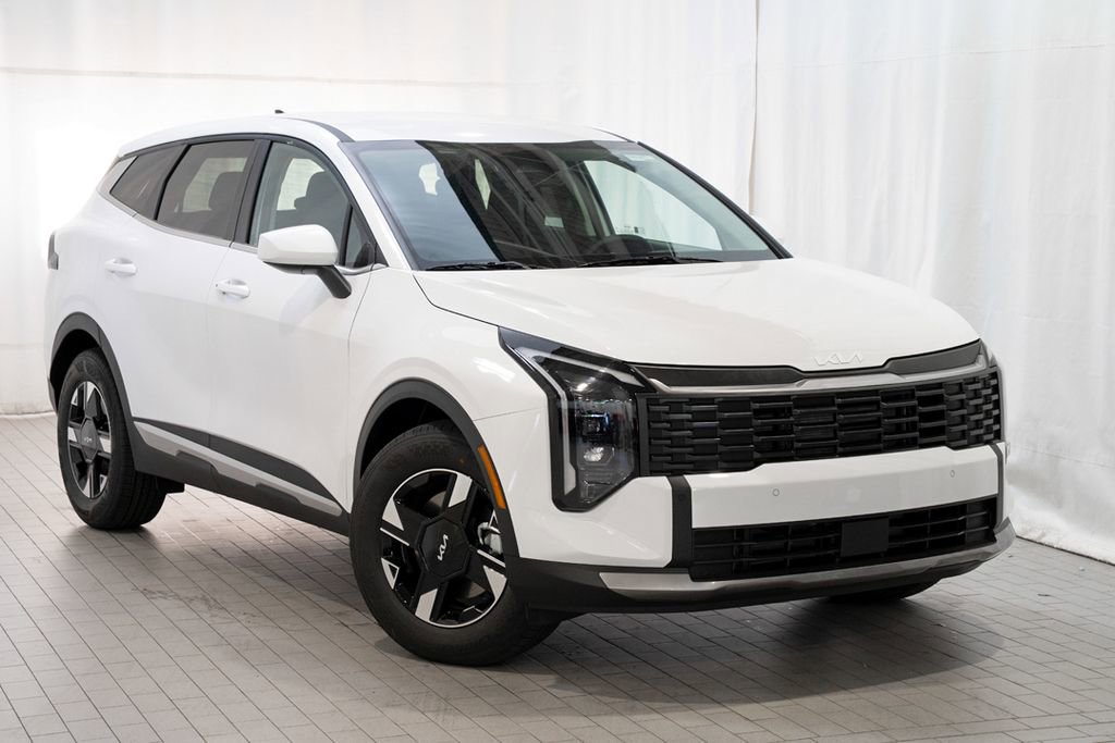 New 2026 Kia Sportage LX
