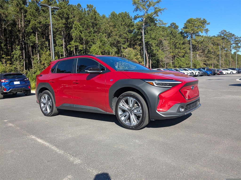 Used 2025 Subaru Solterra Limited w/ Limited Convenience Package video 2