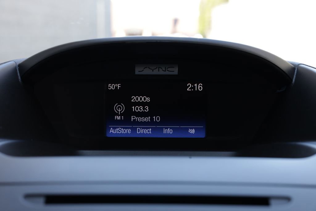 Used 2017 Ford Escape SE AWD/4WD image 35
