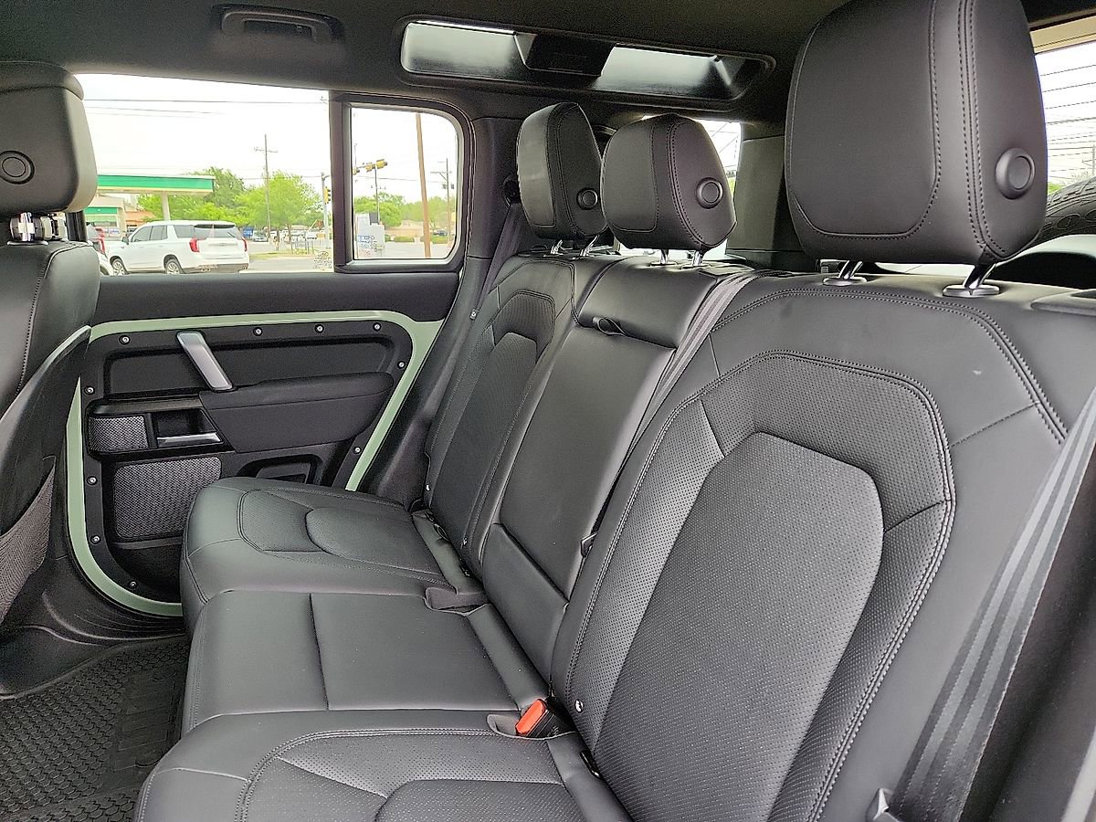 Used 2023 Land Rover Defender 110 75th Limited Edition AWD/4WD image 5