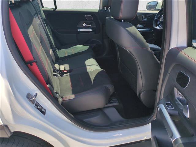 Used 2025 Mercedes-Benz GLB 35 AMG 4MATIC image 21