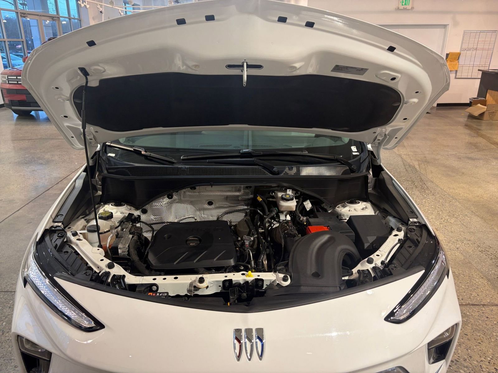 Used 2025 Buick Encore GX Preferred image 31