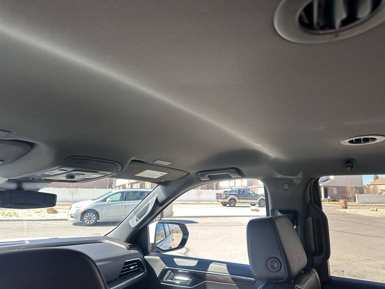 Used 2025 Chevrolet Tahoe LT image 9