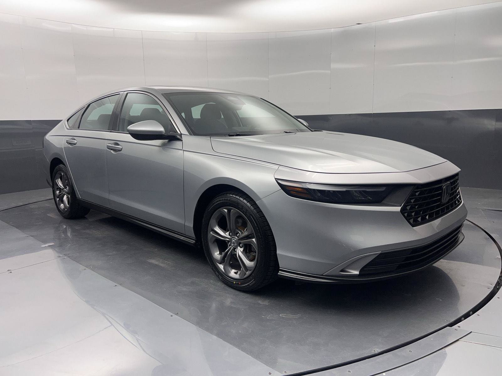 Certified 2024 Honda Accord EX image 33