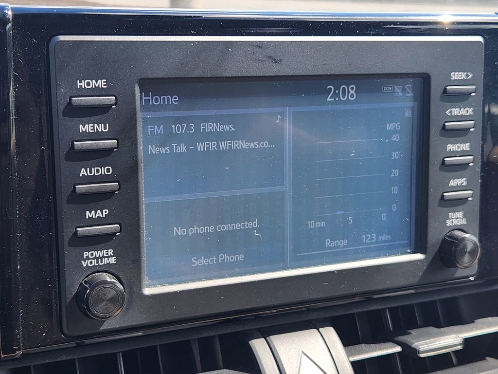 Used 2019 Toyota RAV4 LE image 27