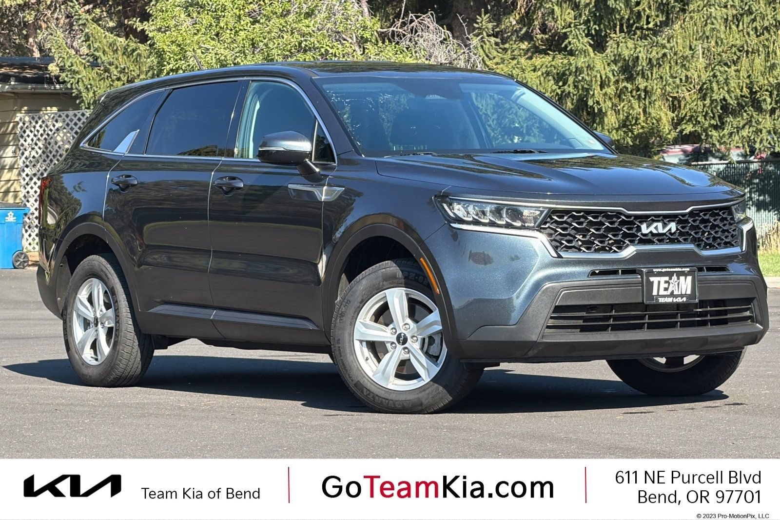 Used 2023 Kia Sorento LX AWD/4WD video 1