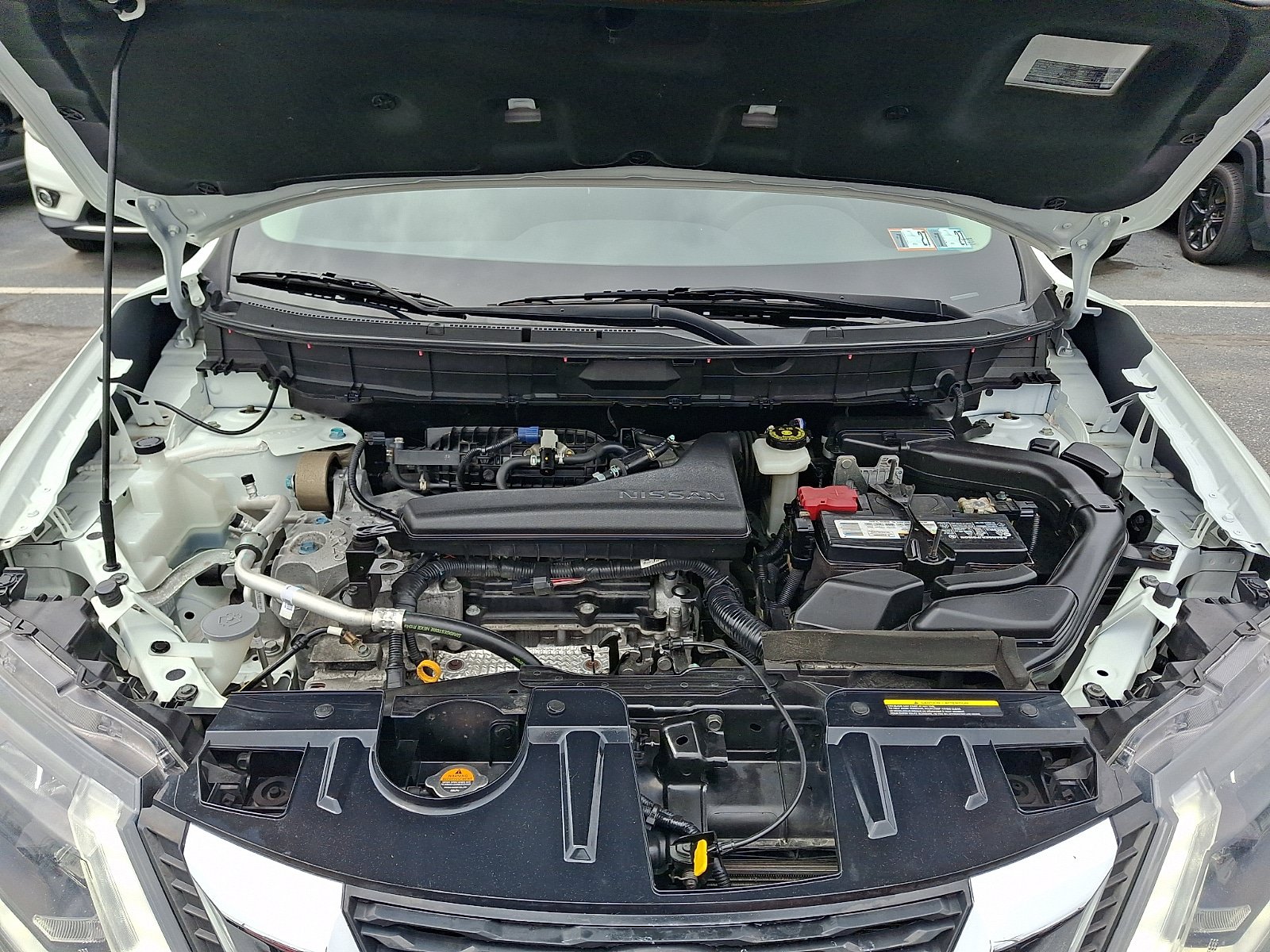 Used 2019 Nissan Rogue SV AWD/4WD image 27
