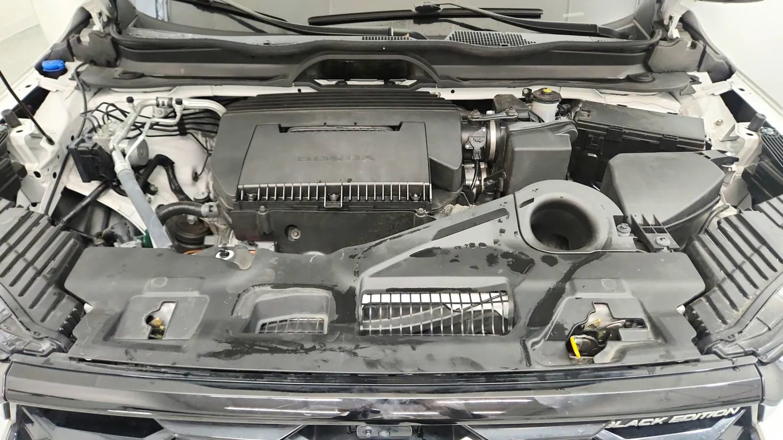 Used 2025 Honda Pilot Black Edition image 20