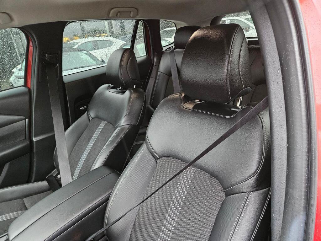 Certified 2025 MAZDA CX-50 AWD 2.5 S w/ Weather Package image 16