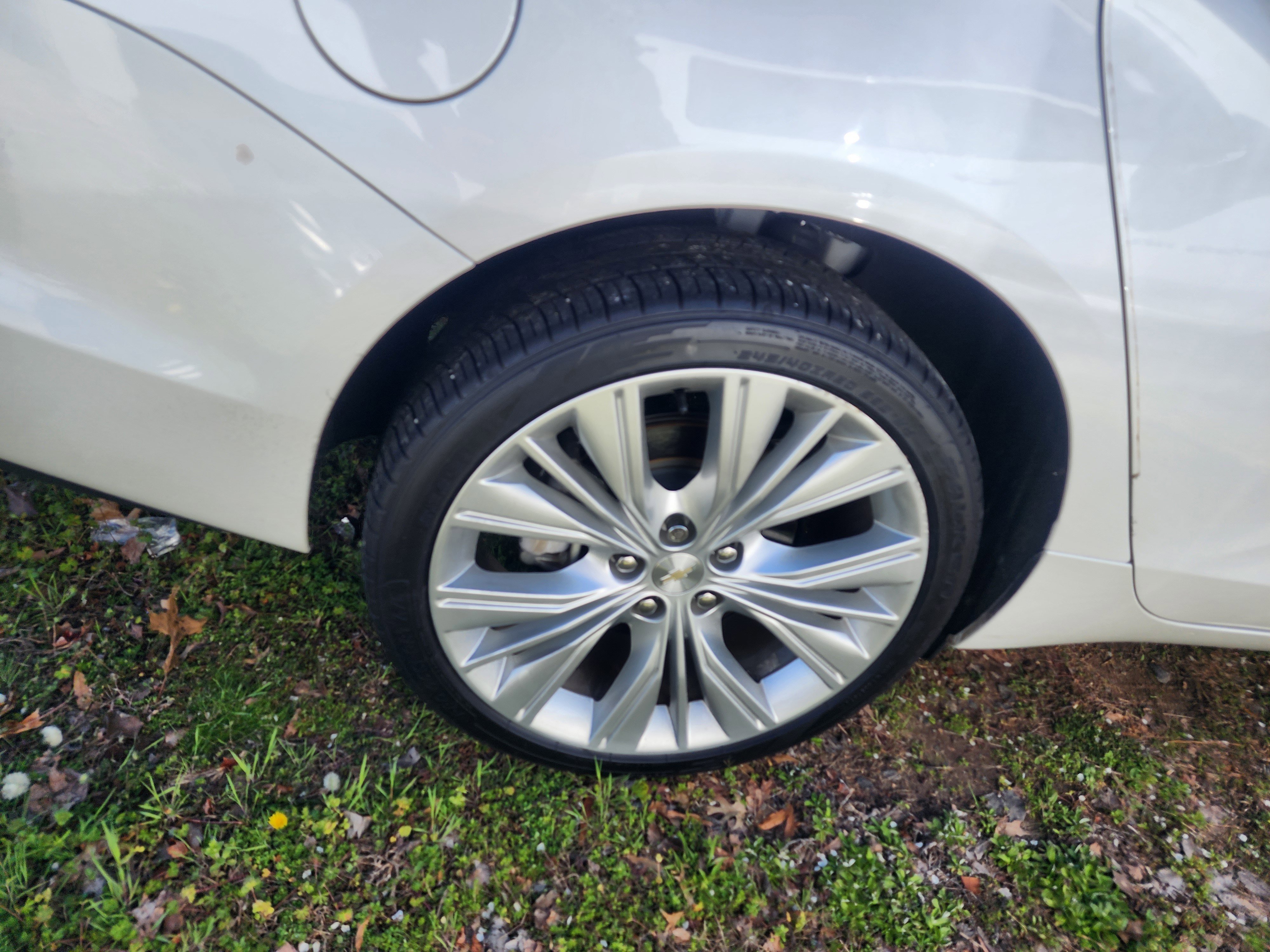 Used 2019 Chevrolet Impala Premier w/ Premier Confidence Package image 9