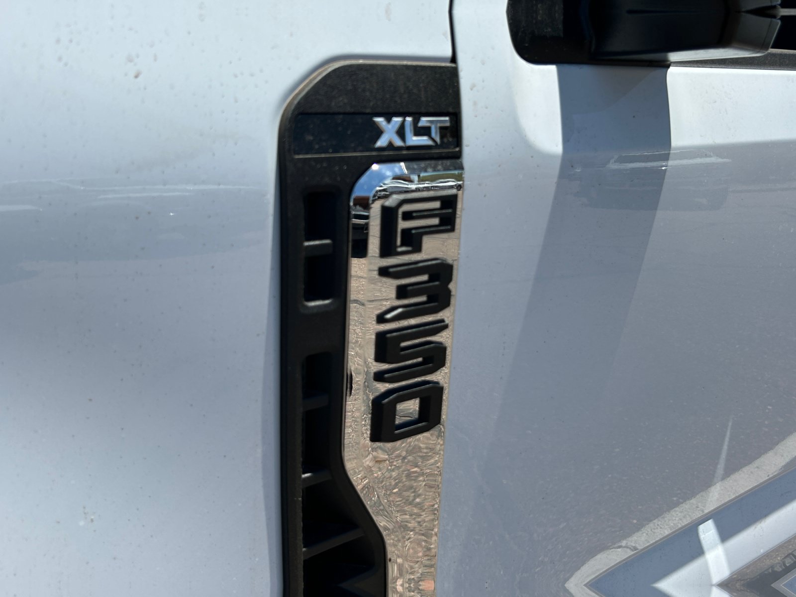 New 2026 Ford F350 XLT w/ FX4 Off-Road Package AWD/4WD image 24