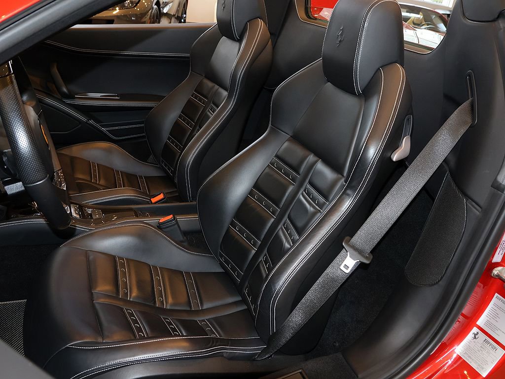 Certified 2013 Ferrari 458 Spider image 5