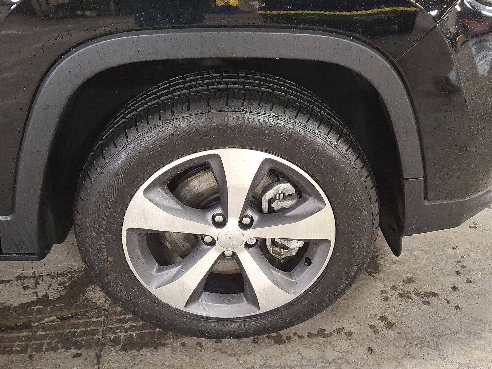 Used 2021 Jeep Cherokee Limited AWD/4WD image 8