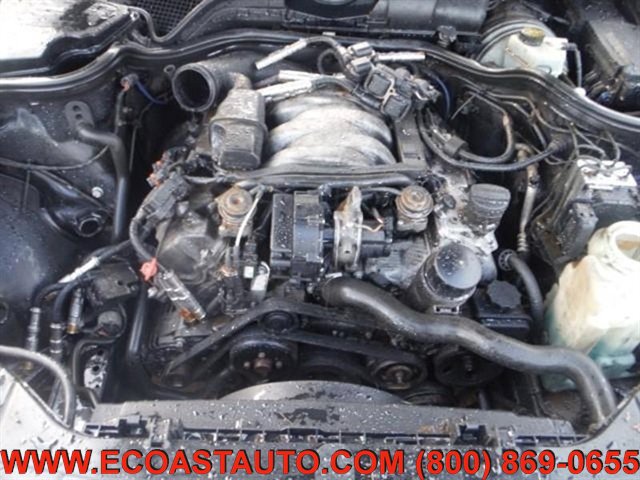 Used 1999 Mercedes-Benz E 320 Sedan image 9