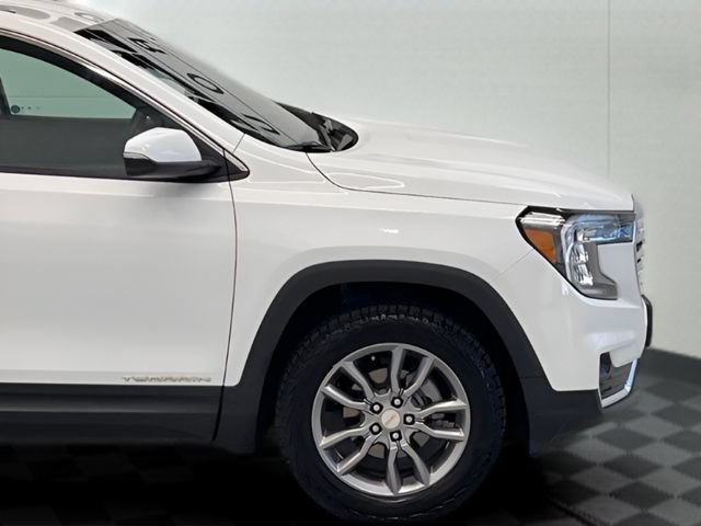 Used 2023 GMC Terrain SLT AWD/4WD image 6
