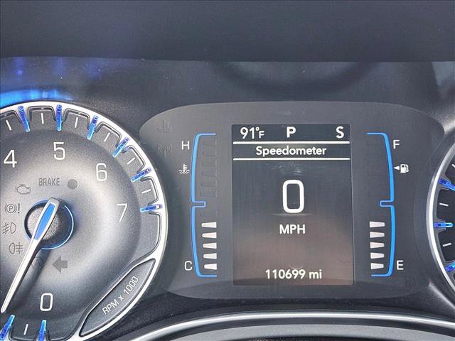 Used 2018 Chrysler Pacifica Touring Plus w/ S Appearance Package FWD image 14