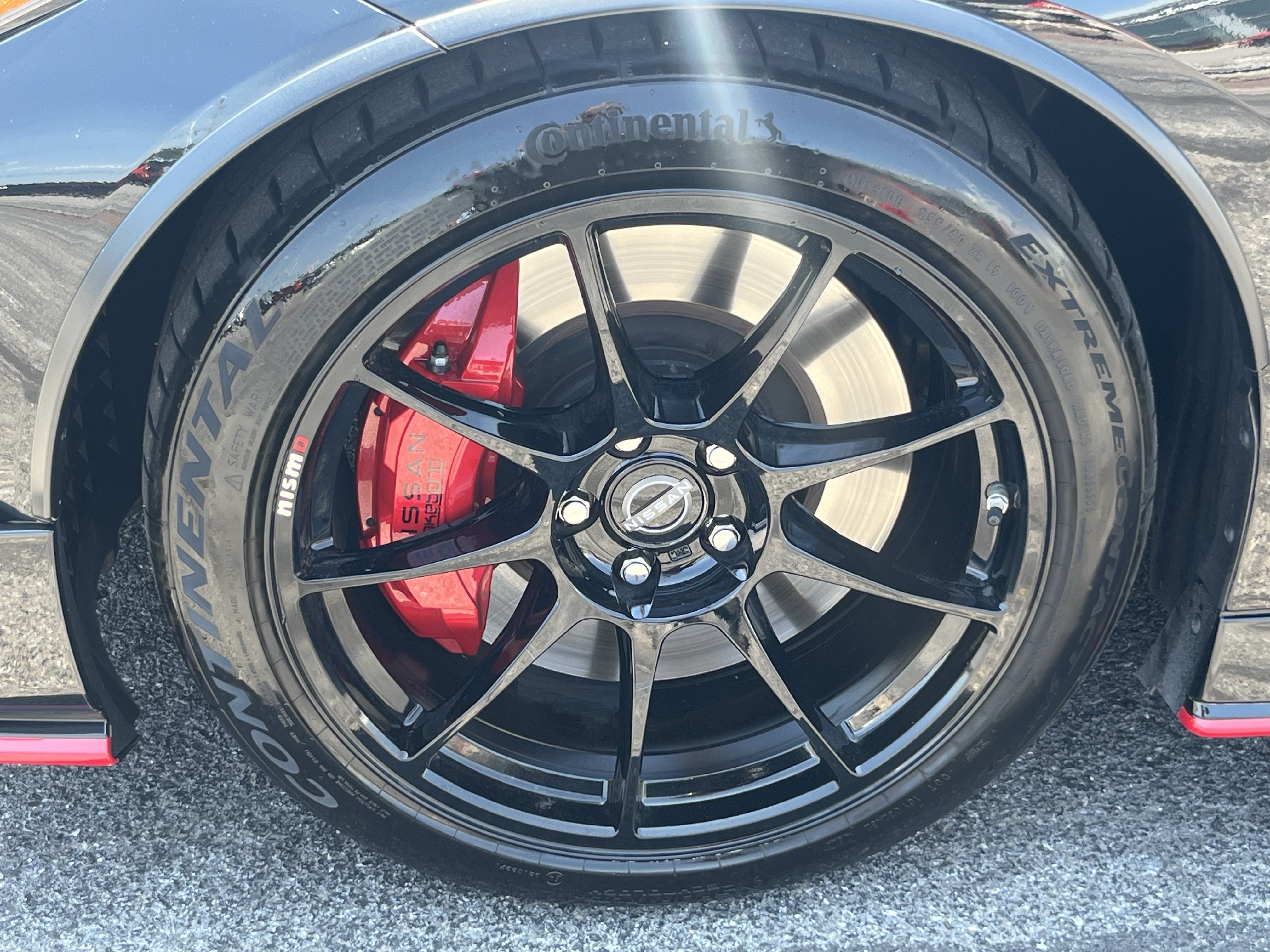 Used 2024 Nissan Z NISMO w/ Floor Mat Package RWD image 12