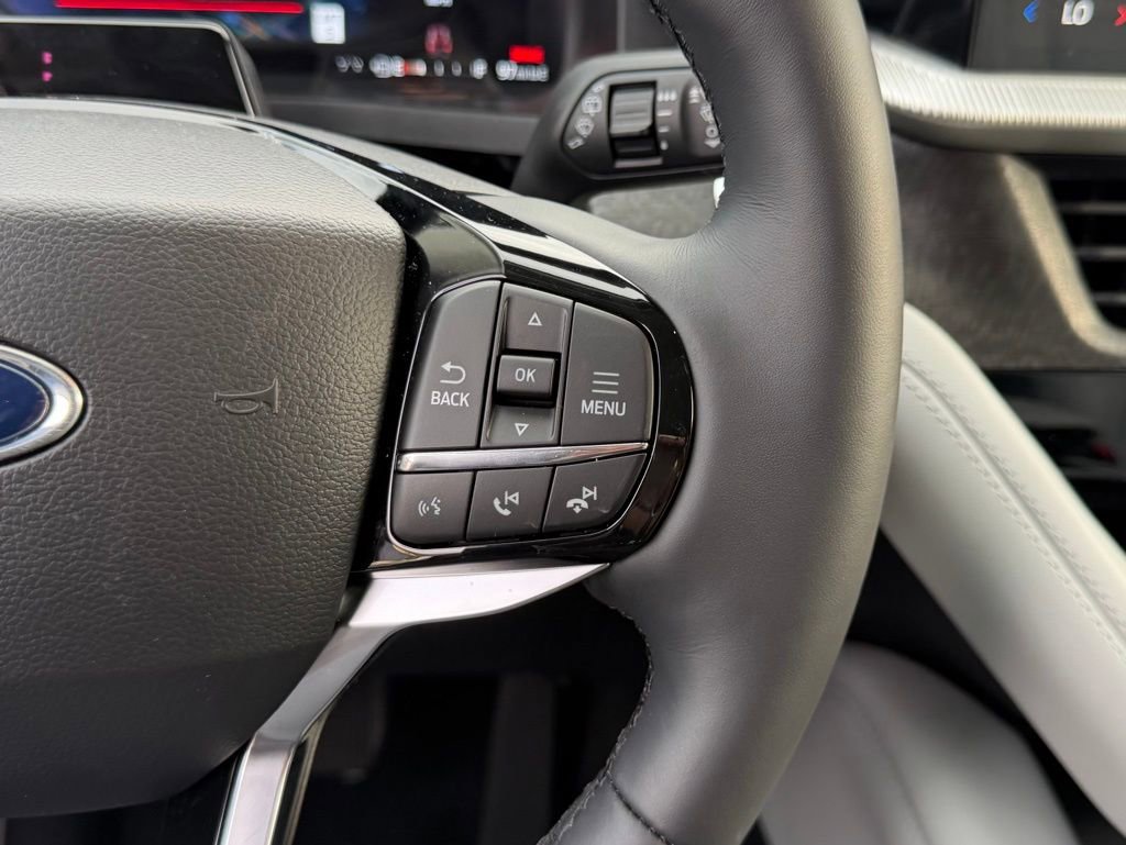 New 2026 Ford Explorer Platinum w/ LUX Leather Package image 18