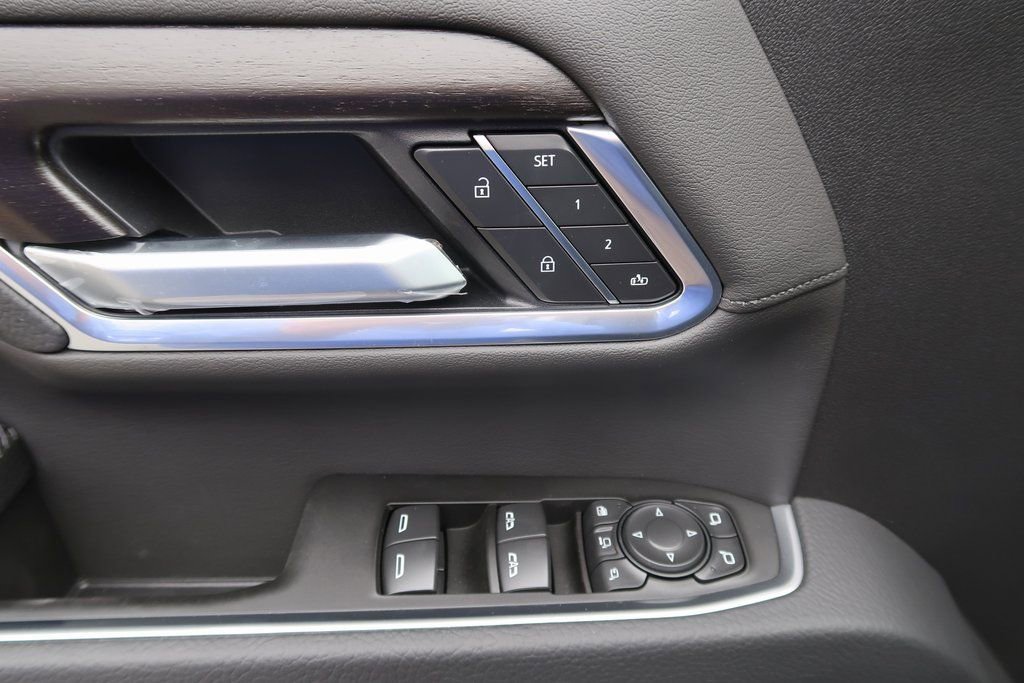 New 2026 GMC Sierra 3500 Denali w/ Denali Reserve Package image 11