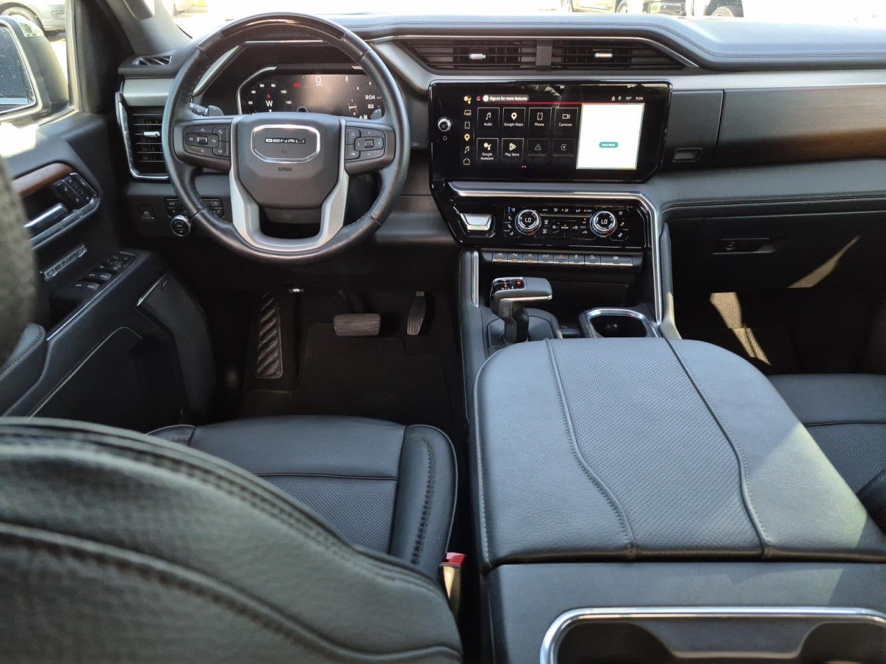 Certified 2023 GMC Sierra 1500 Denali w/ Technology Package AWD/4WD image 17