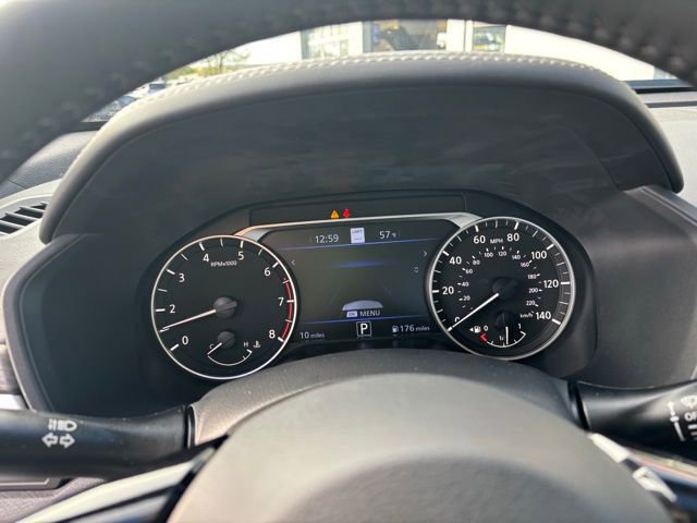 New 2025 Nissan Altima 2.5 SL FWD image 10