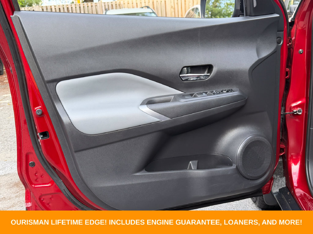 Used 2021 Nissan Kicks SR w/ SR Premium Package FWD image 25