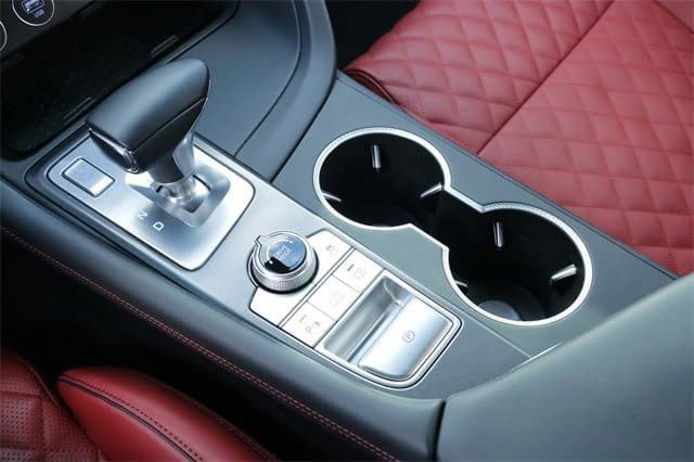 Used 2025 Genesis G70 3.3T Advanced w/ Sport Prestige Package image 19