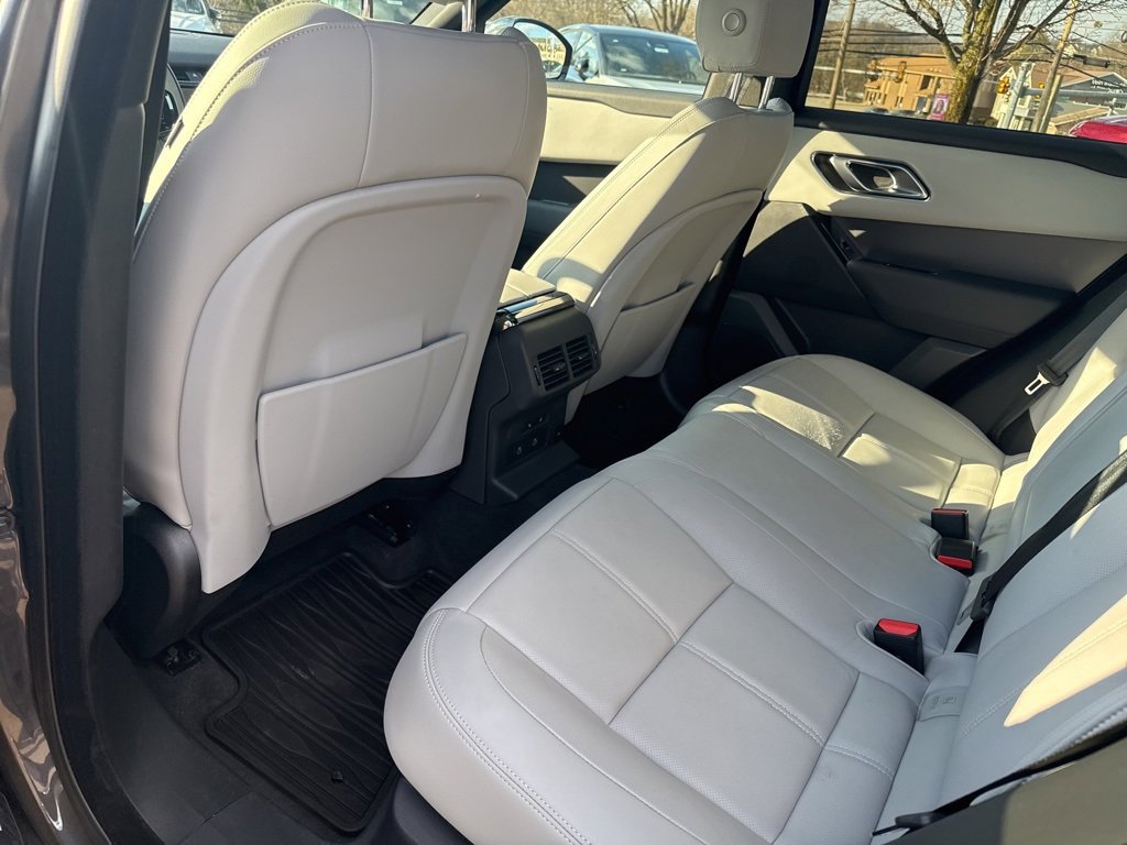 Used 2026 Land Rover Range Rover Velar S image 8