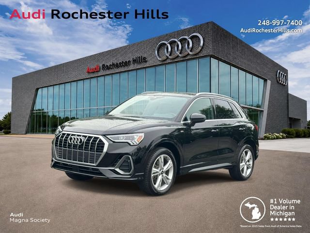 Used 2023 Audi Q3 2.0T Premium Plus w/ Premium Plus Package AWD/4WD image 1
