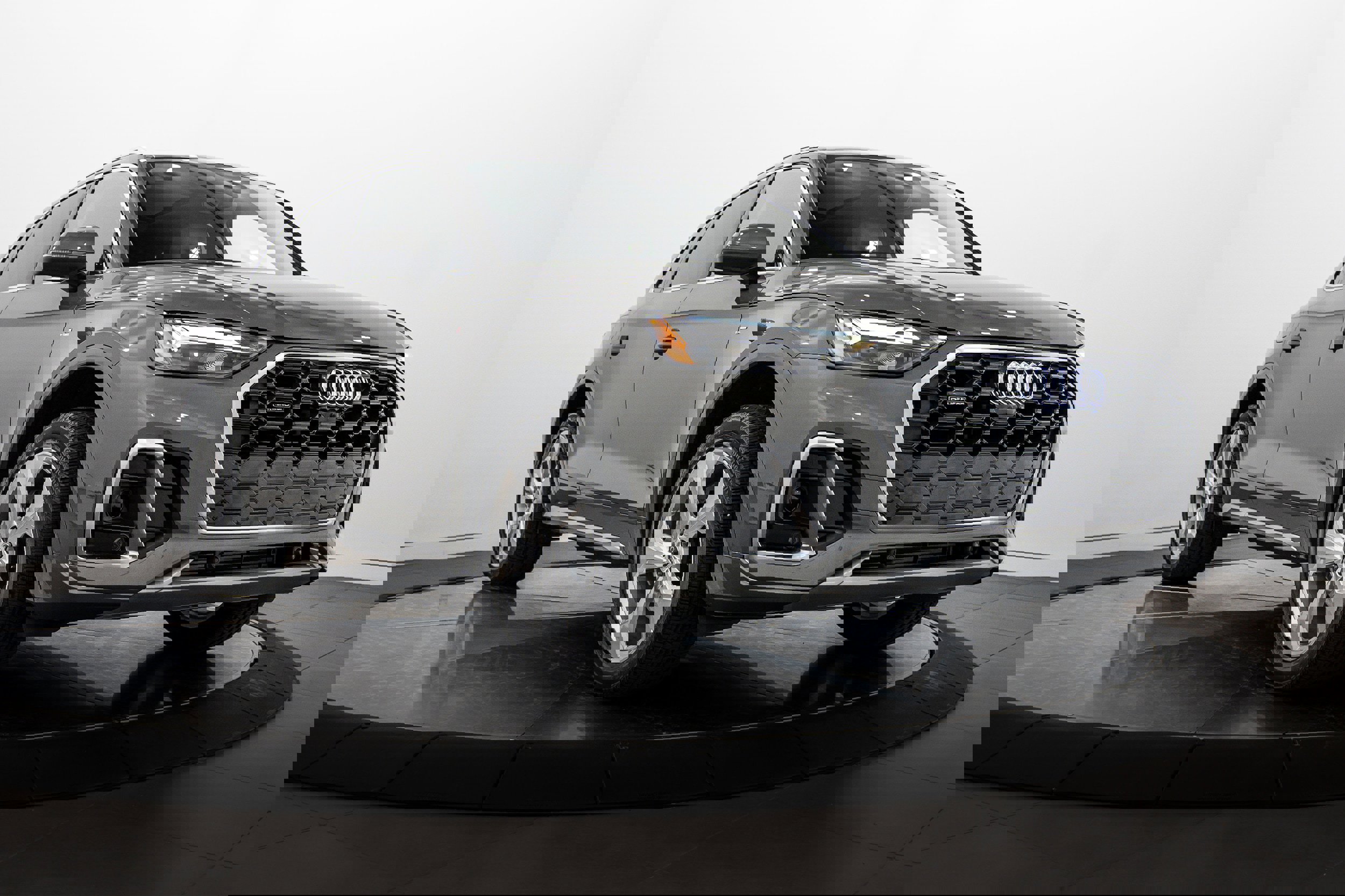 Certified 2024 Audi Q5 2.0T Premium Plus