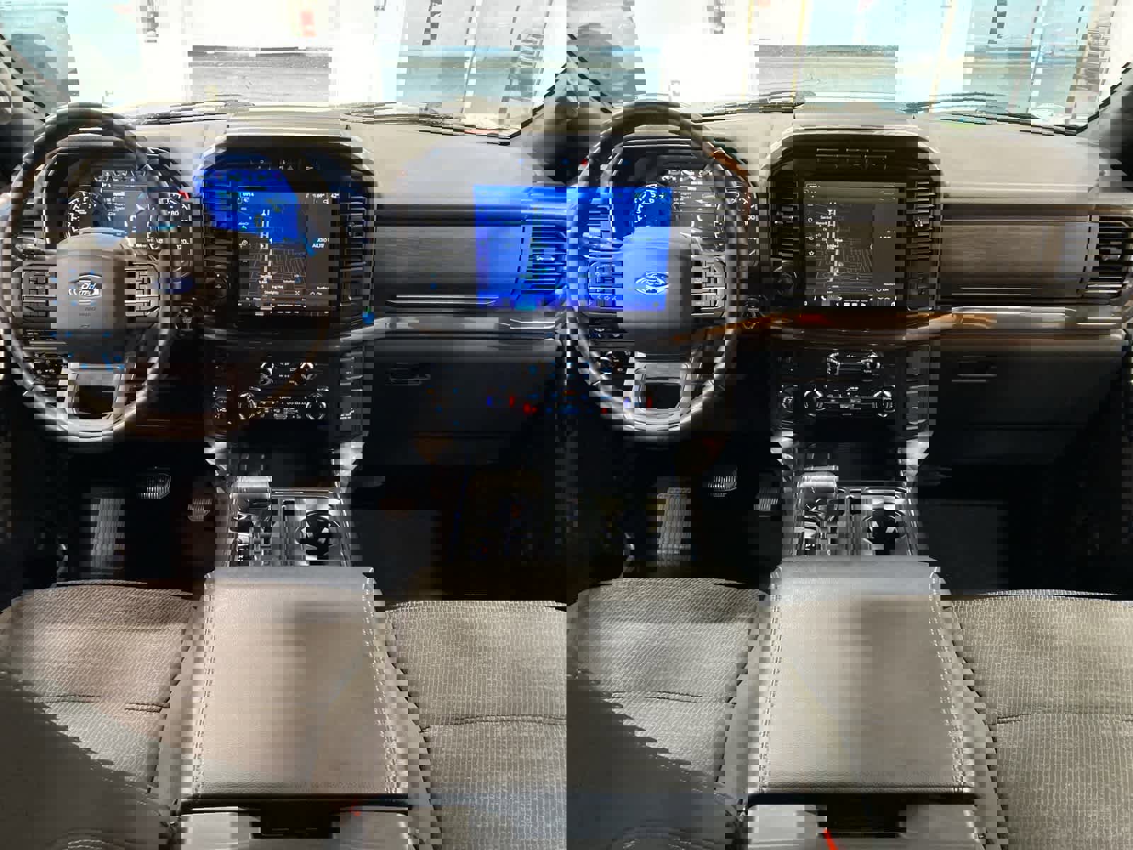 Used 2023 Ford F150 XLT w/ Equipment Group 302A High image 14