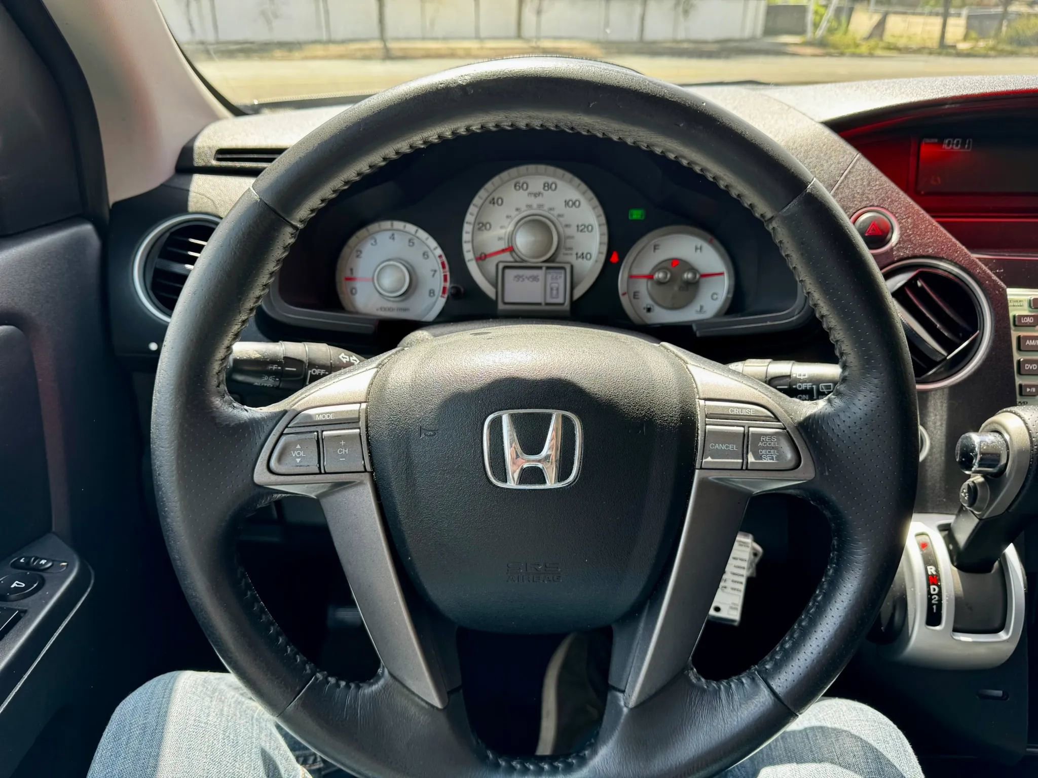 Used 2010 Honda Pilot EX-L image 10