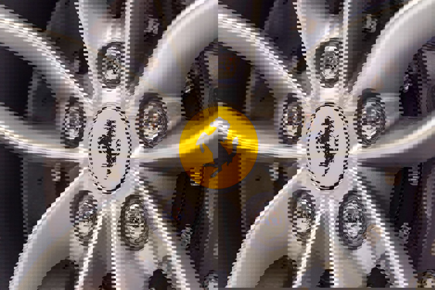 Used 2016 Ferrari 488 GTB image 28