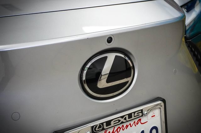 Certified 2023 Lexus RZ 450e Premium w/ Technology Package AWD/4WD image 28