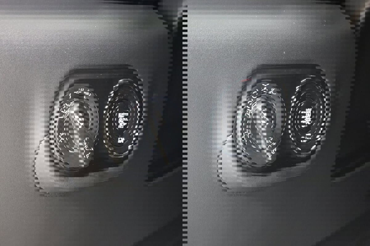 Used 2021 Maserati Levante GTS image 19