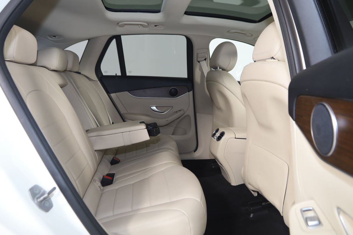 Used 2021 Mercedes-Benz GLC 300 4MATIC image 14