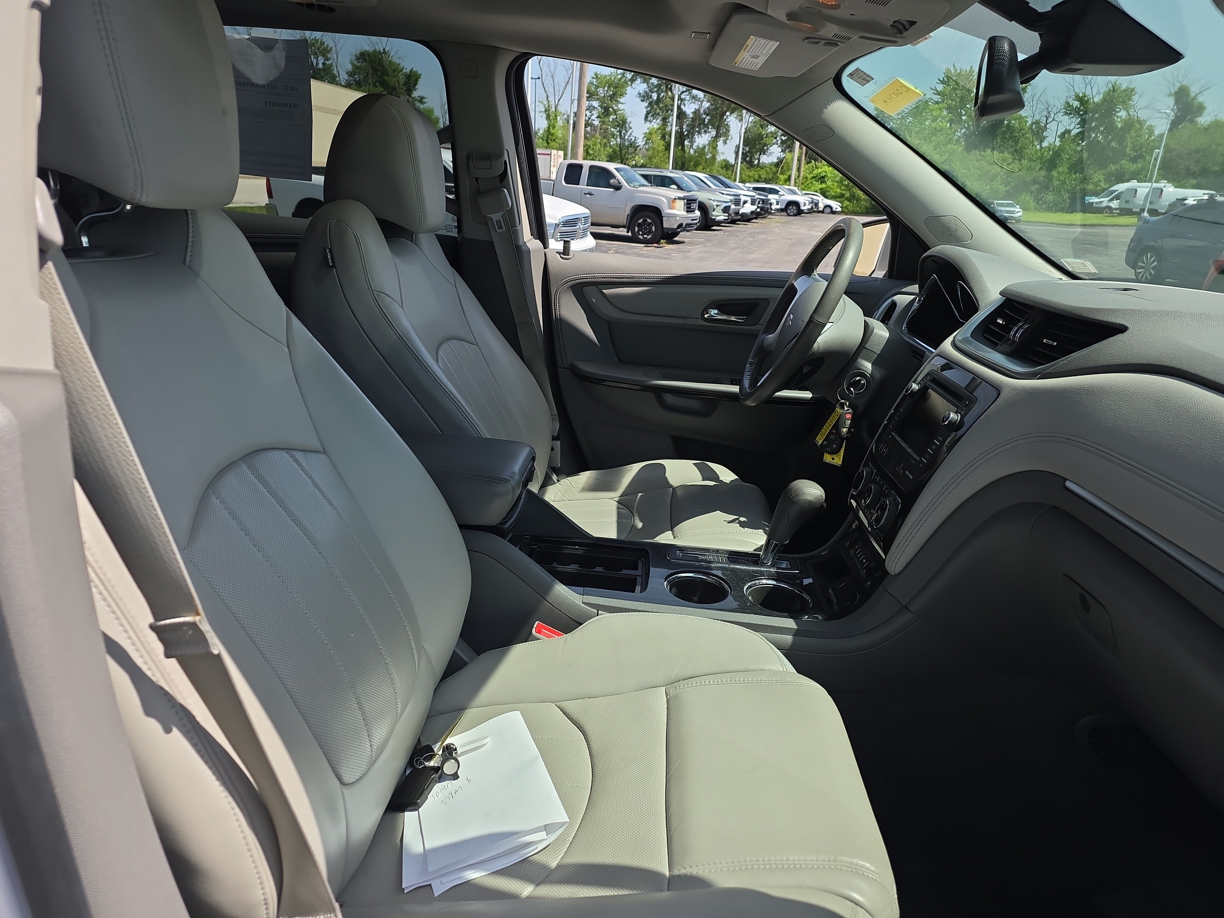 Used 2016 Chevrolet Traverse LTZ FWD image 10