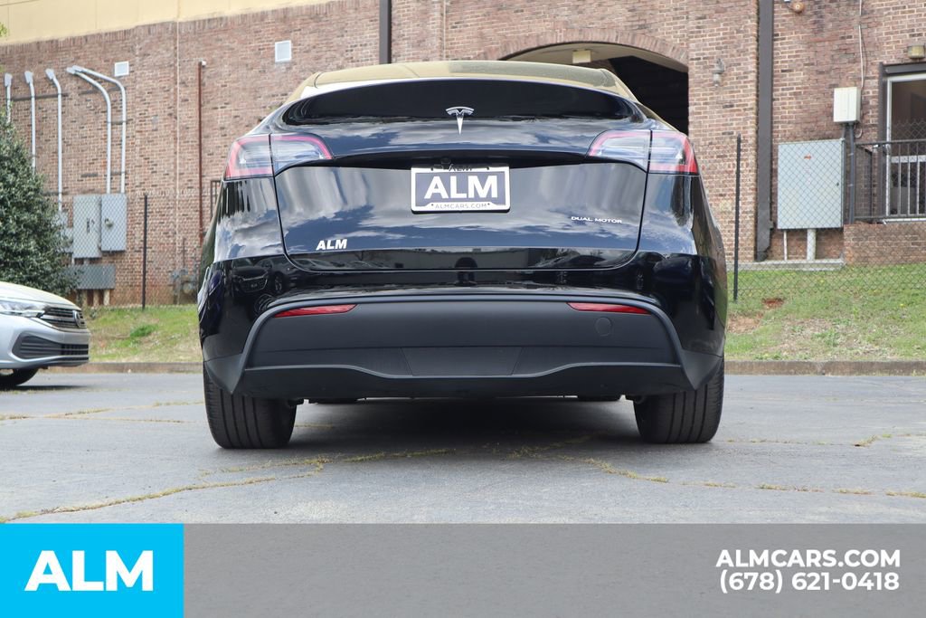 Used 2025 Tesla Model Y Long Range AWD/4WD image 7