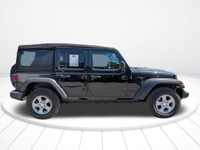 Used 2022 Jeep Wrangler Unlimited Sport AWD/4WD image 3