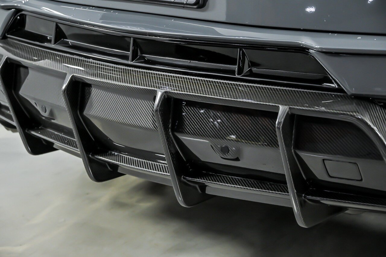 Used 2024 Lamborghini Urus Performante AWD/4WD image 16