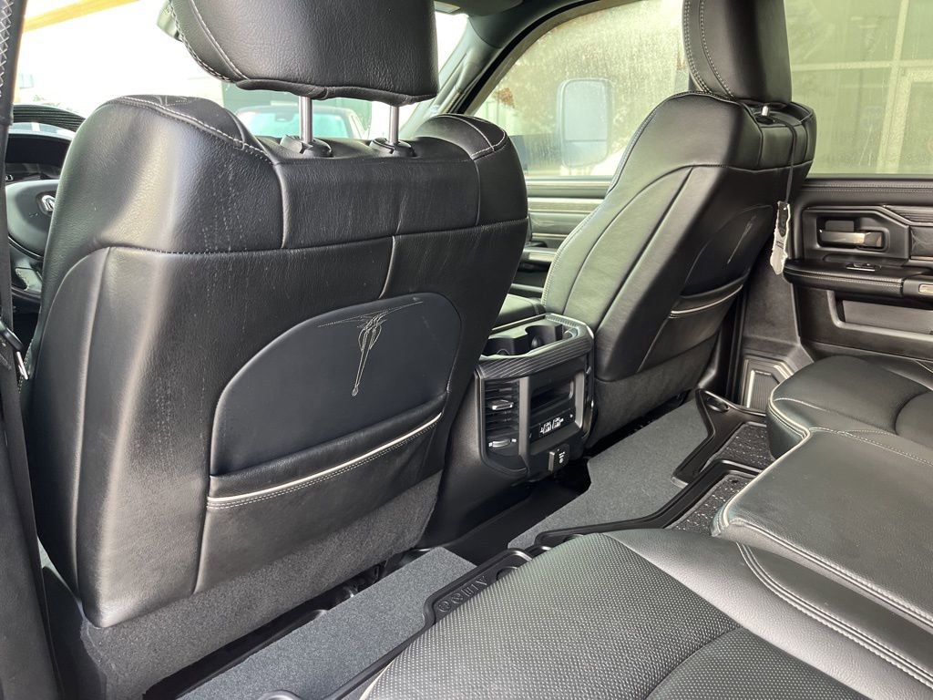 Used 2019 RAM 3500 Limited image 15