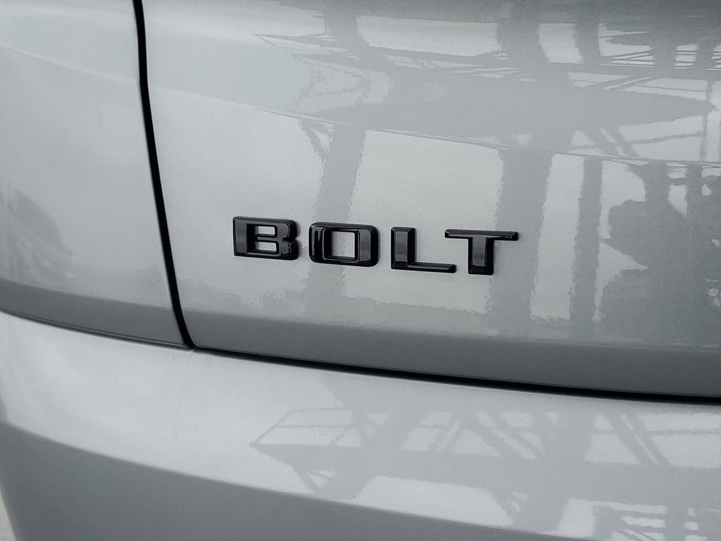 New 2027 Chevrolet Bolt LT w/ Comfort Package FWD image 8