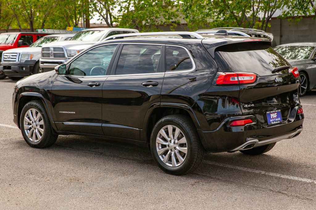 Used 2018 Jeep Cherokee Overland AWD/4WD image 7