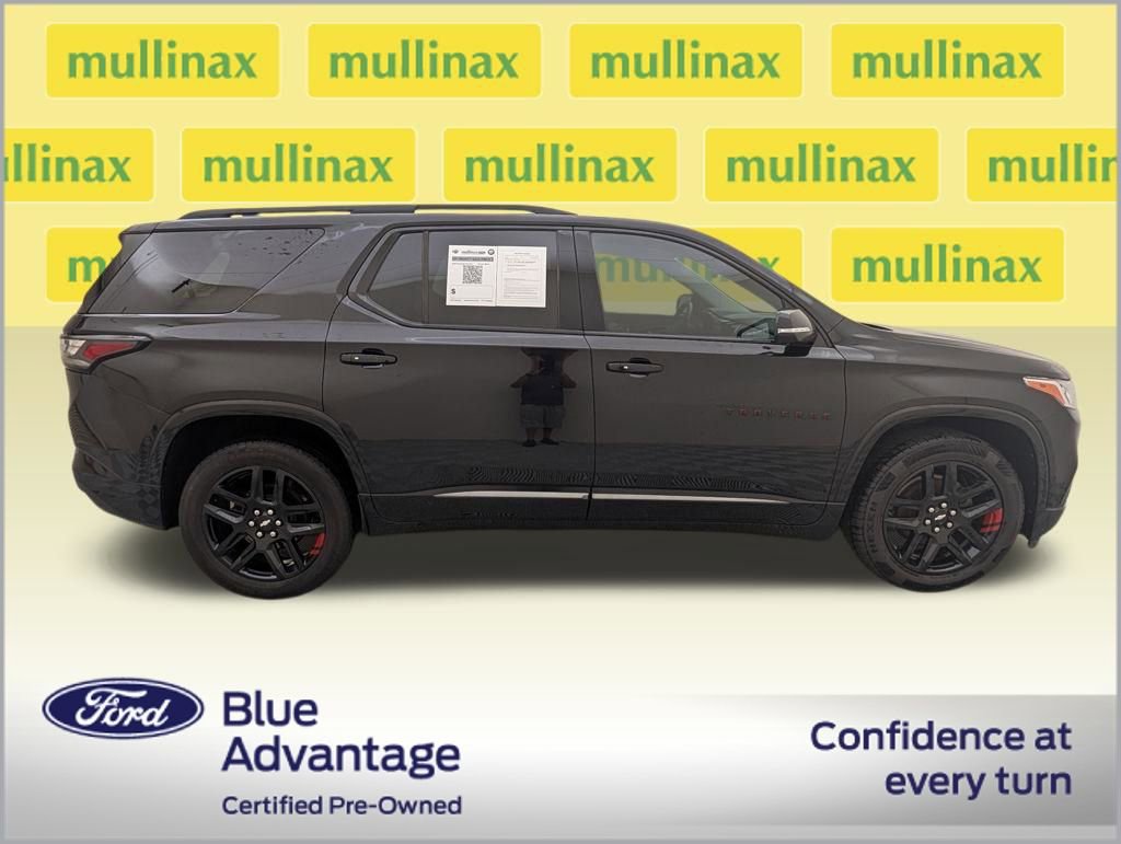 Used 2020 Chevrolet Traverse Premier w/ Redline Edition image 2