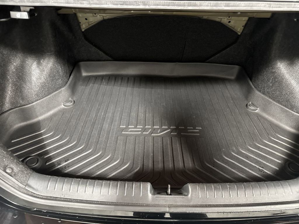 Used 2014 Honda Civic EX-L image 28