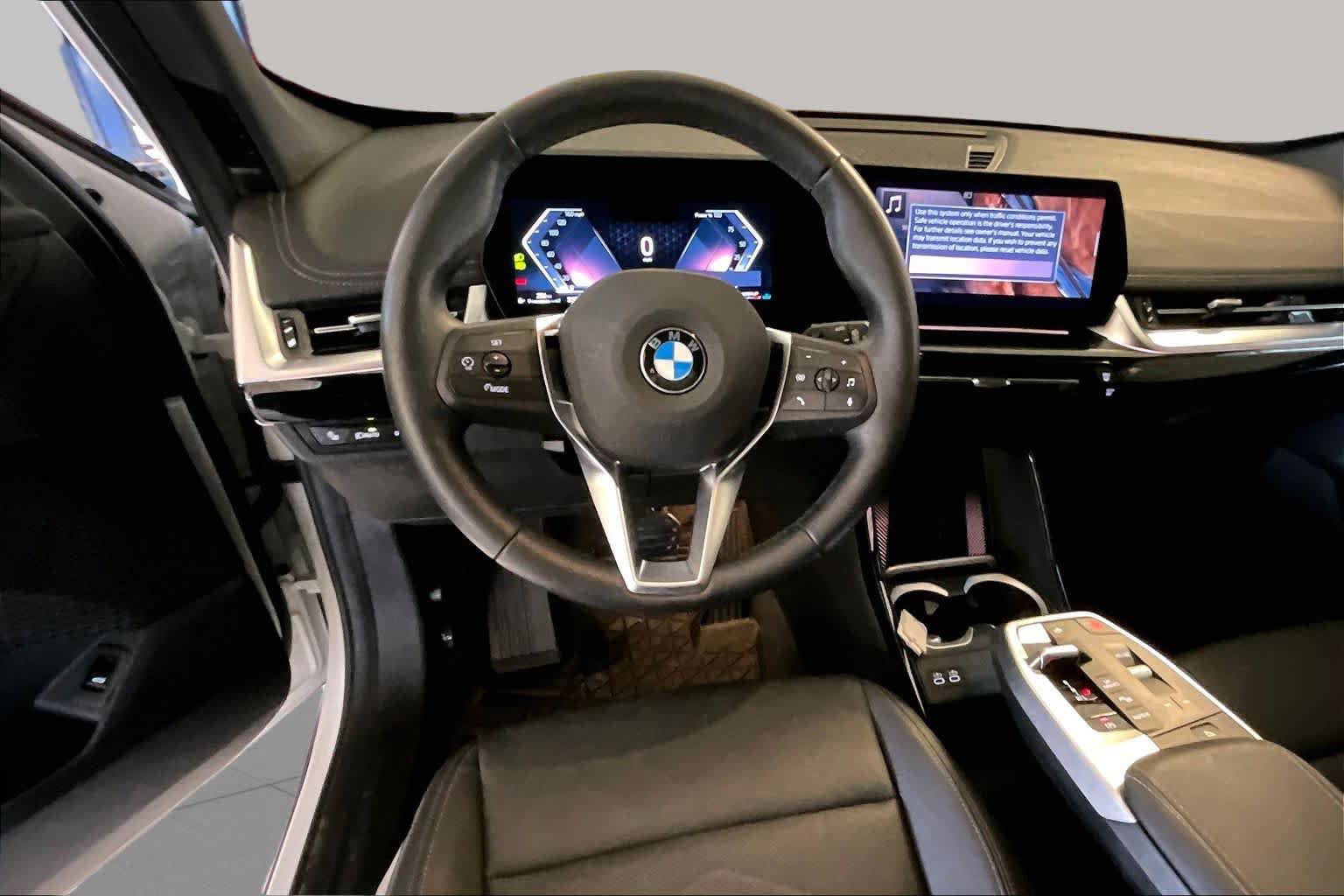 Used 2025 BMW X1 xDrive28i w/ Convenience Package AWD/4WD image 5