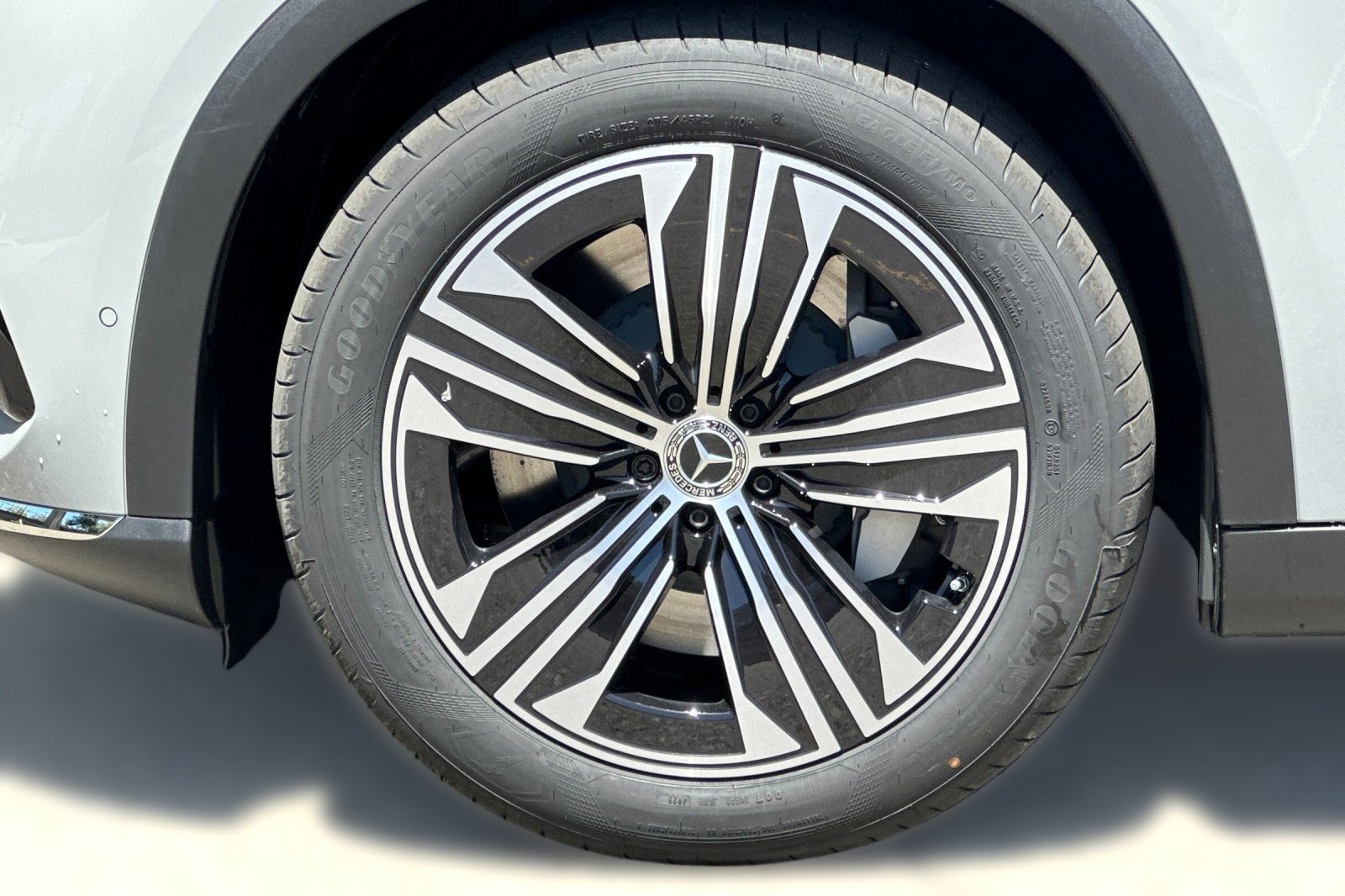 New 2026 Mercedes-Benz EQS 400 4MATIC SUV image 10